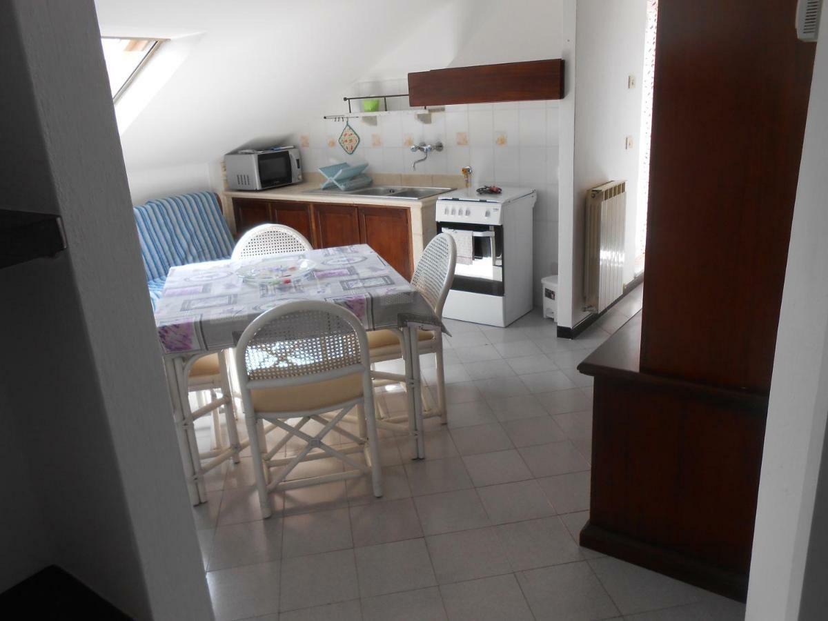 La Mansardina Apartment Vezzi Portio ภายนอก รูปภาพ