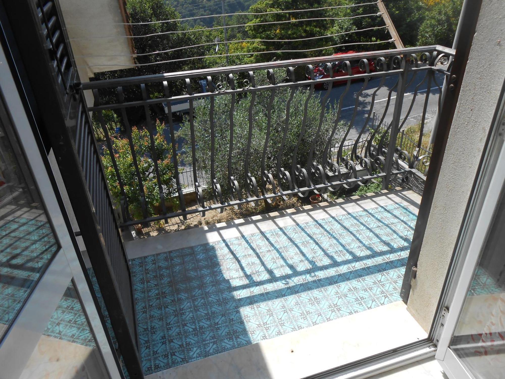La Mansardina Apartment Vezzi Portio ภายนอก รูปภาพ
